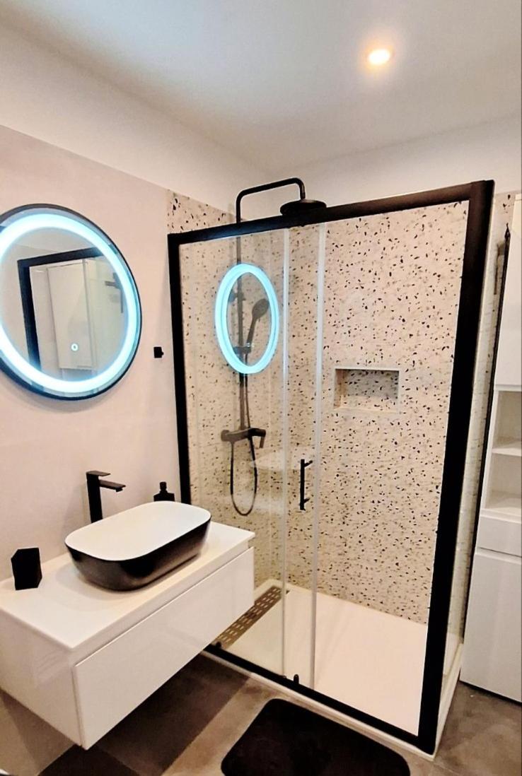 Apartment Brdo Pula Bagian luar foto